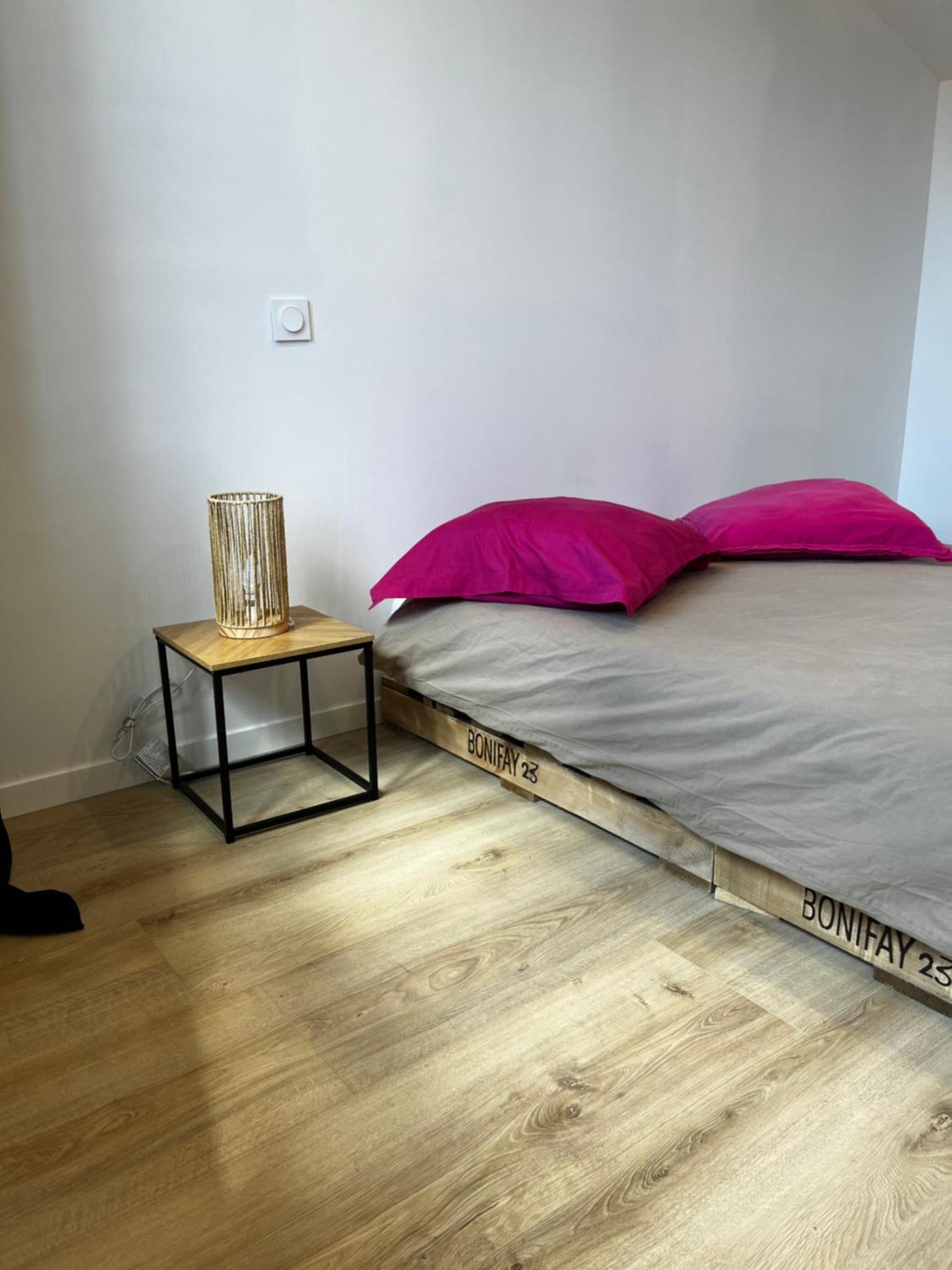 Le Jalet En Provence - Penthouse Apartment Sisteron Luaran gambar